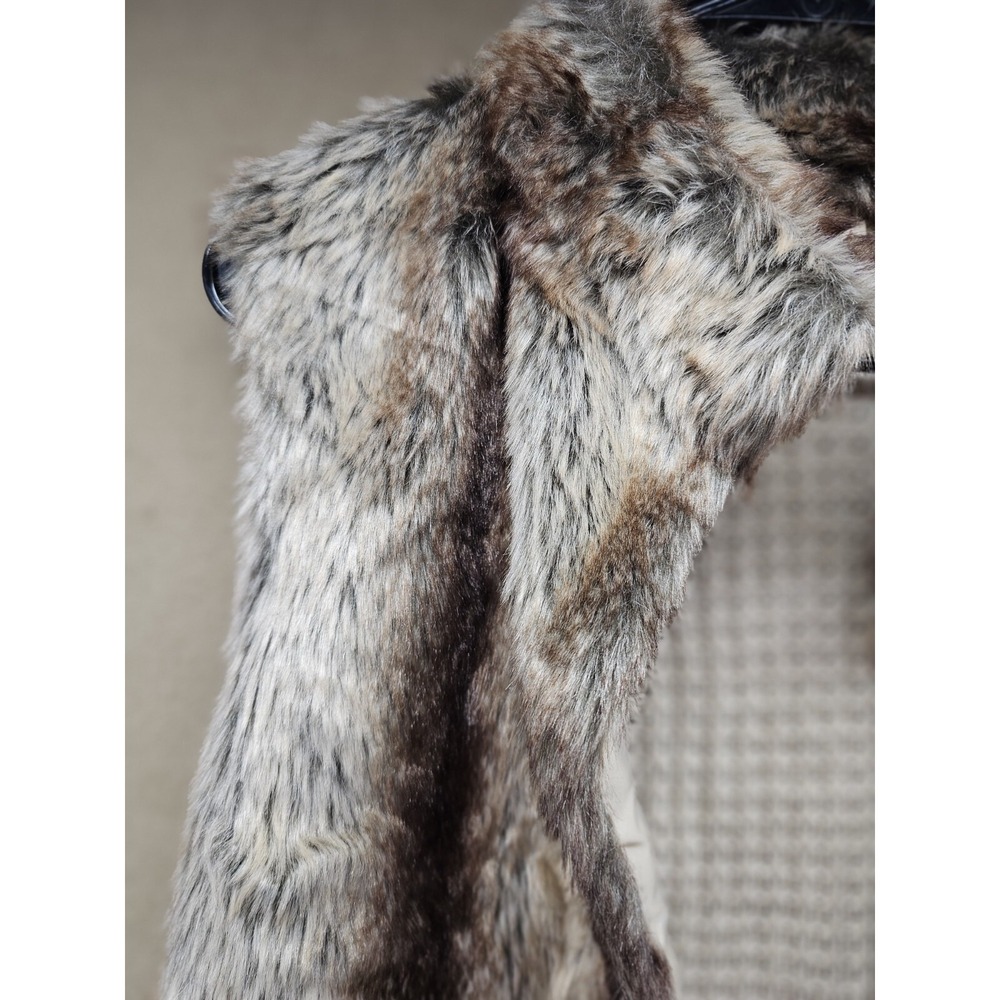 Song N Spirit Faux Fur Sweater Back Crochet Vest Womens Size Small Open Front - Picture 3 of 6
